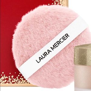 Laura Mercier Velour Puff. New.